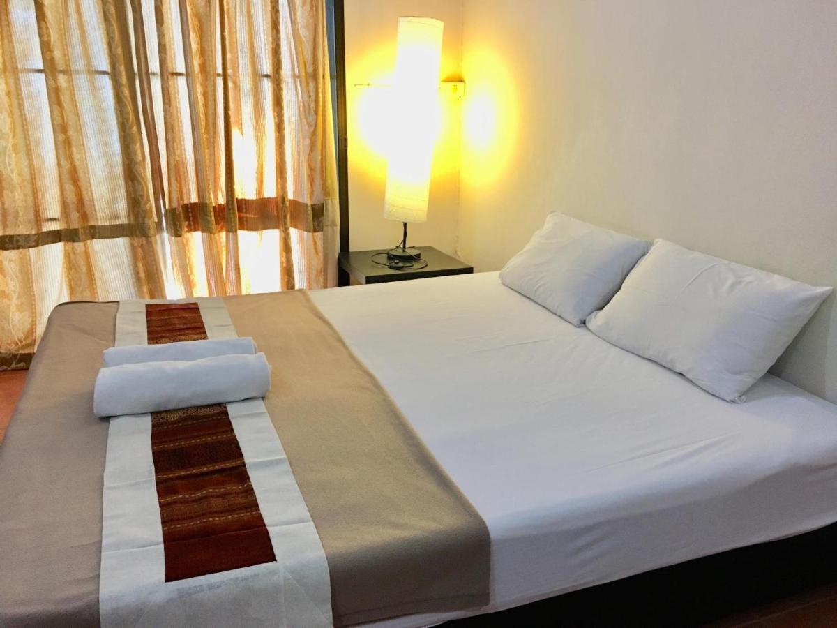Anchana House Jomtien Beach Extérieur photo