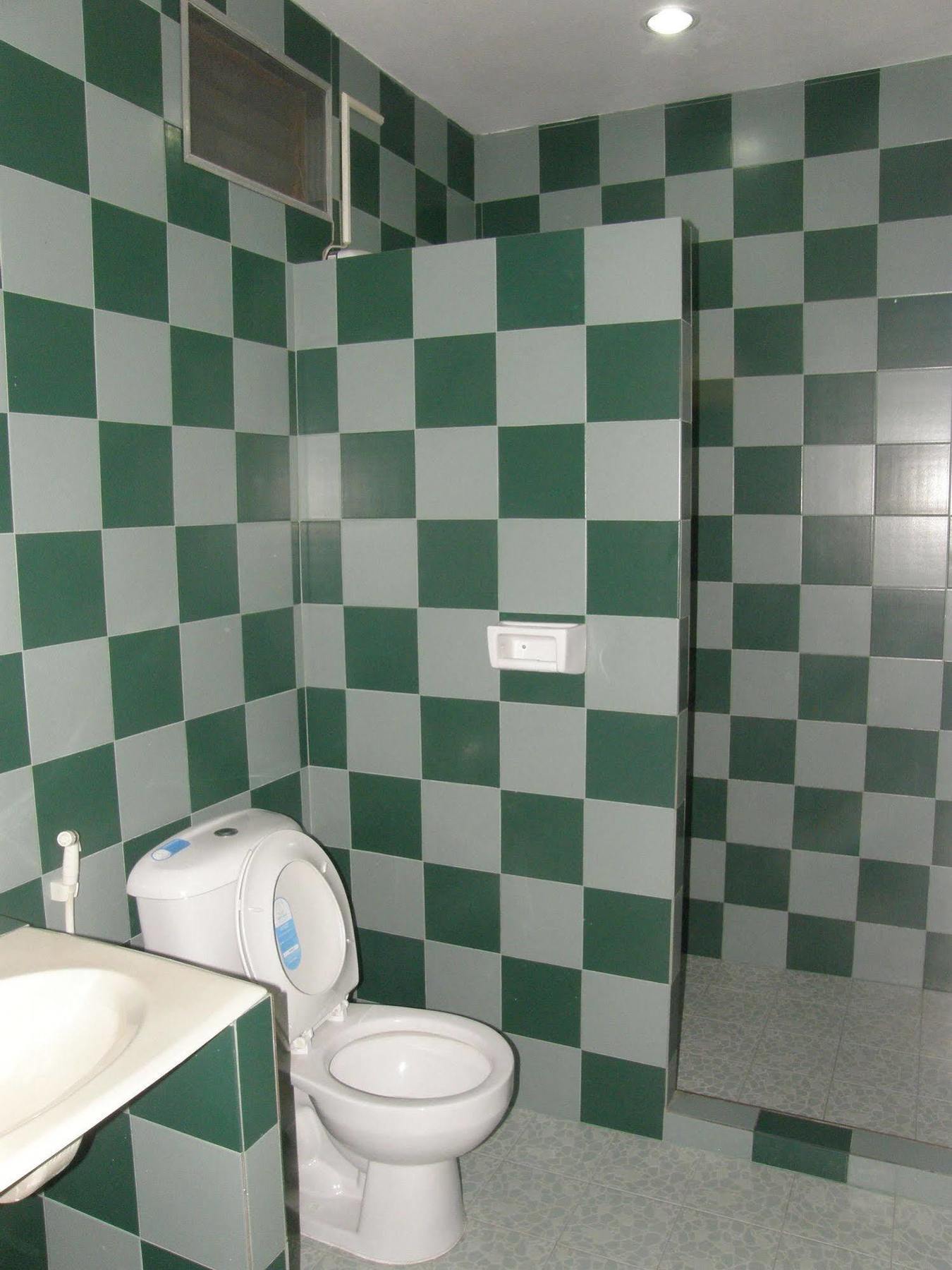 Anchana House Jomtien Beach Extérieur photo